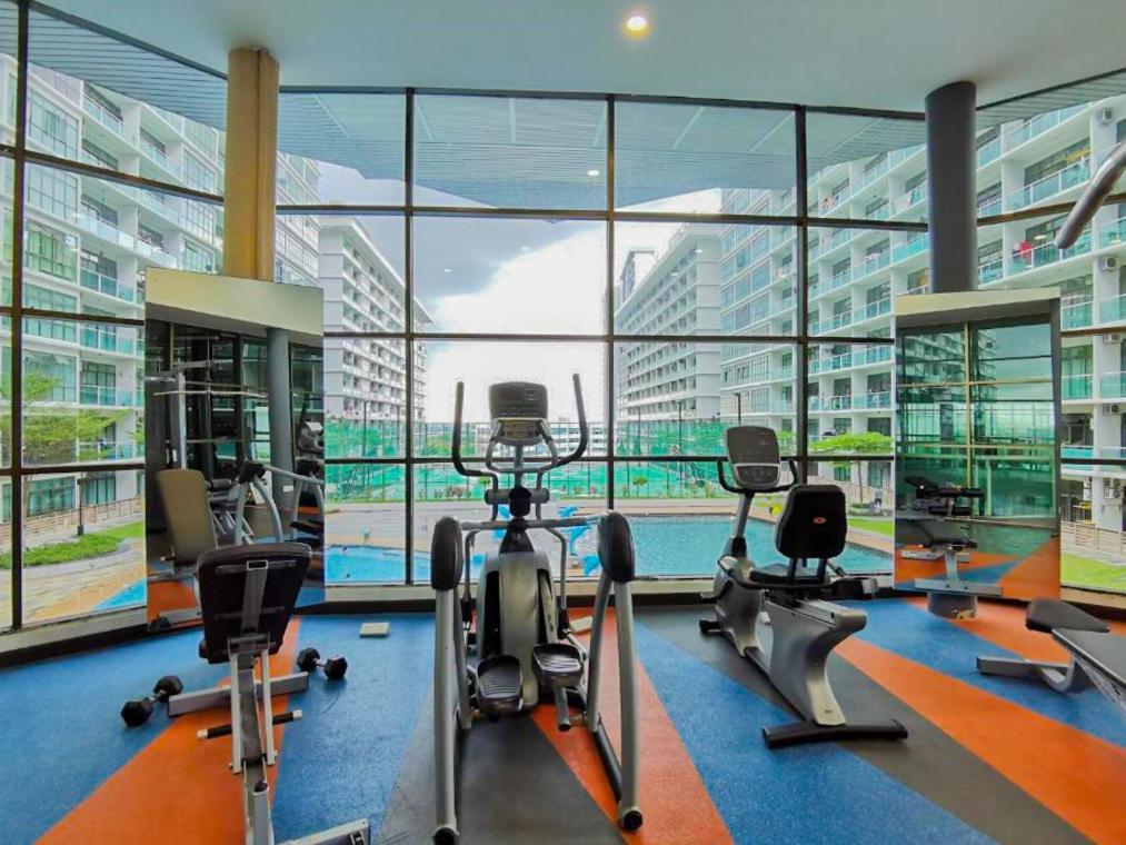 -Lake View- Mount Austin Ikea Toppen 10 Mins - A110 Johor Bahru Exterior foto